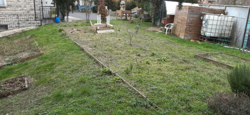 Visite du jardin de la Maison de quartier Maison Blanche - UnisCité / Reims Jardin enherbé