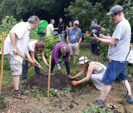 Tournage Média La-Hauts Tournage vidéo en cours à L'école des jardiniers
